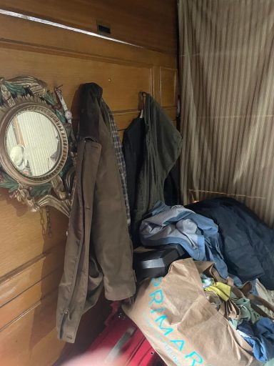 INTERIOR CHABOLA