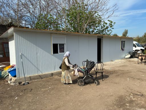 NUEVA CASETA EN OASIS PARA ANA MARI Y FLORIN NUEVA CASETA EN OASIS PARA ANA MARI